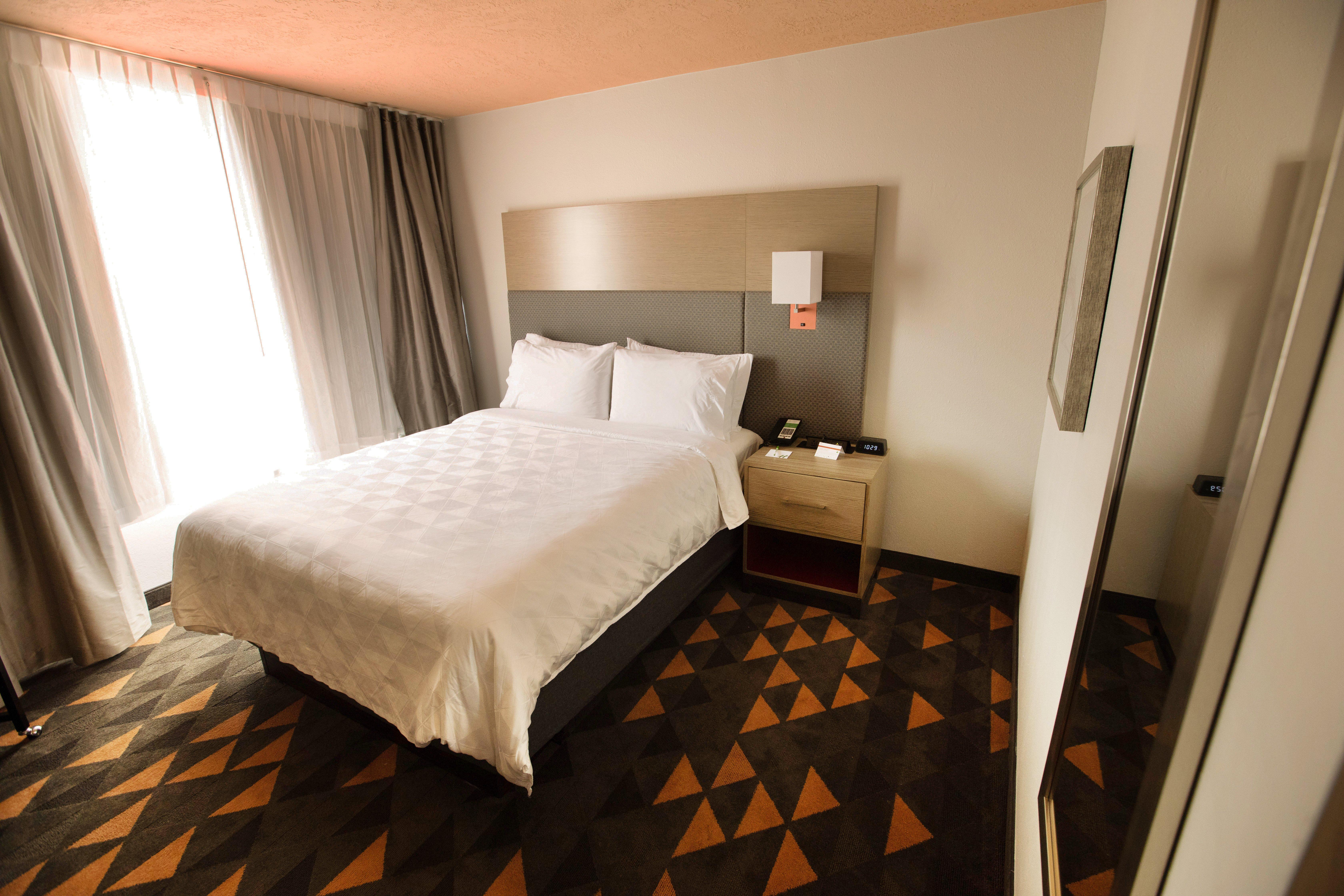 Wyndham Houston Hobby Airport Hotel South Houston Exterior photo