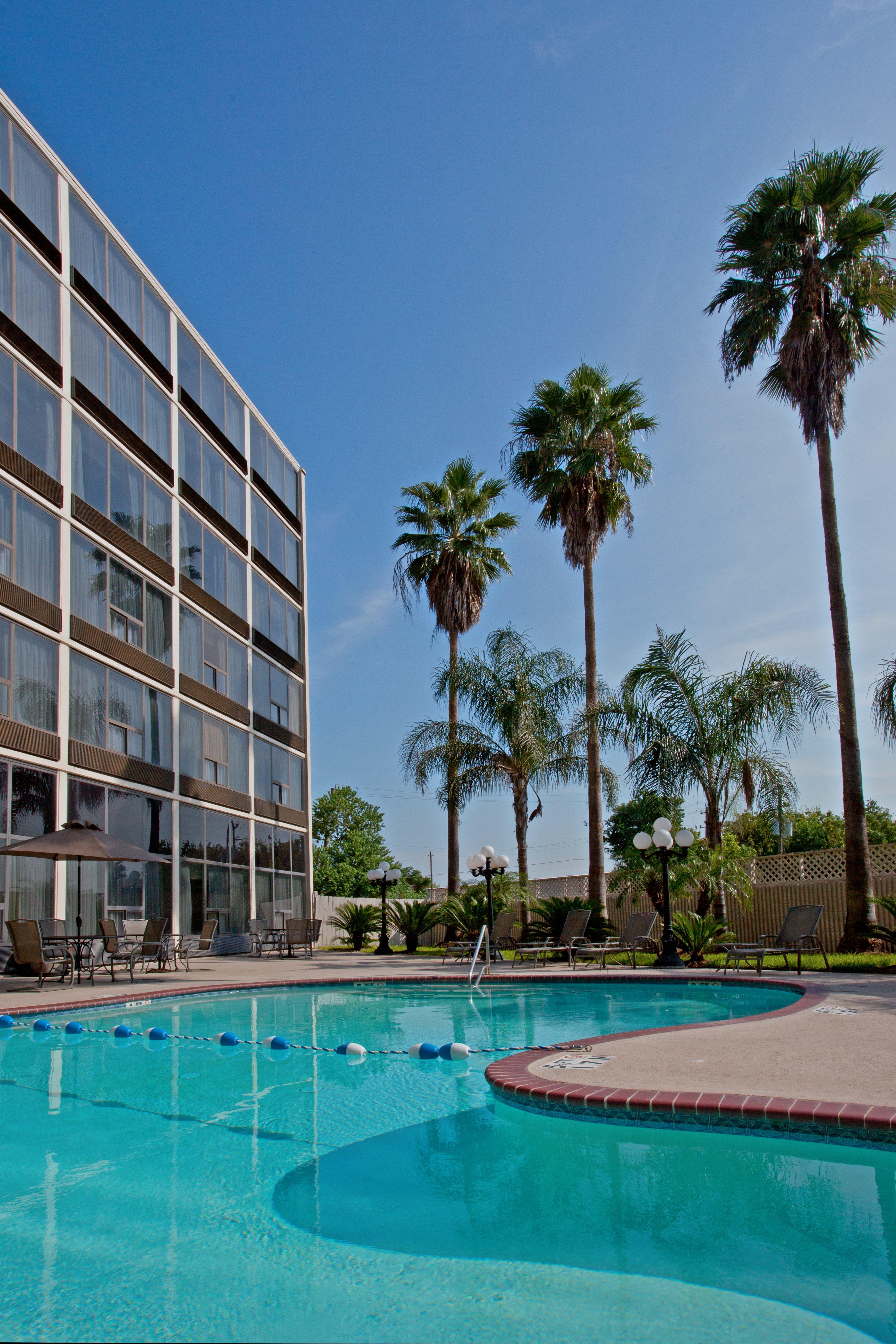 Wyndham Houston Hobby Airport Hotel South Houston Exterior photo