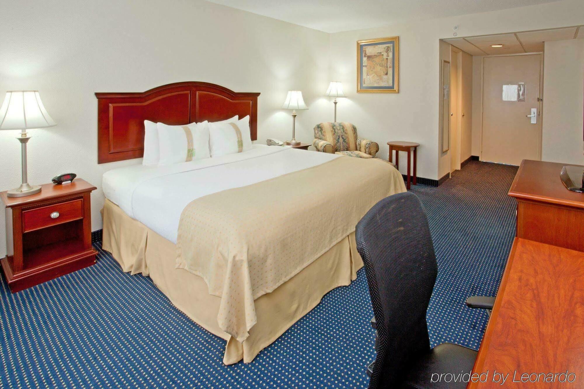 Wyndham Houston Hobby Airport Hotel South Houston Exterior photo